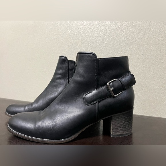 Aquatalia Shoes - Aquatalia Women’s Ankle Boot Black Leather Side Zip Up Buckle Size 11